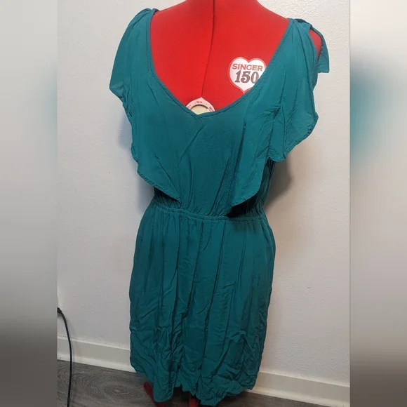pull and bear green dress PULL&BEAR. Green Gathered Dress T.xs – Hibuy market main image 1